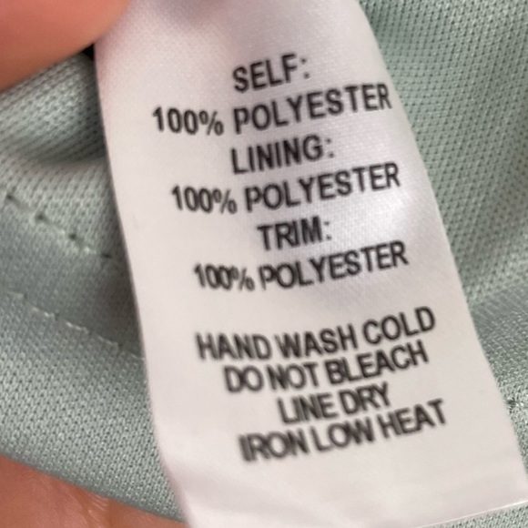 NEW LULUS size small Encinitas Sage Green Lace Pleated Halter Maxi Dress - Picture 9 of 10